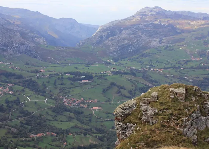 בית כפרי Balcon De La Len *